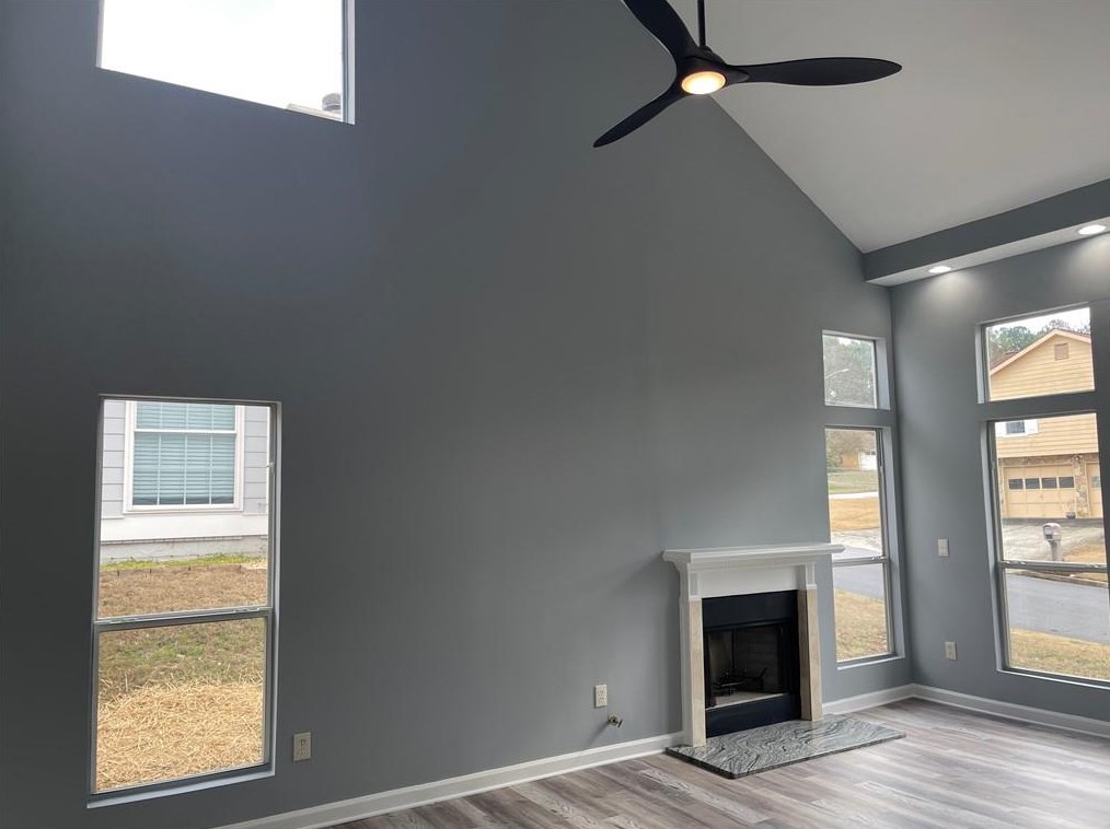 2243 Hampton Dr, Decatur GA  30035-3633 exterior