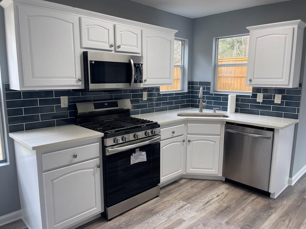 2243 Hampton Dr, Decatur GA  30035-3633 exterior