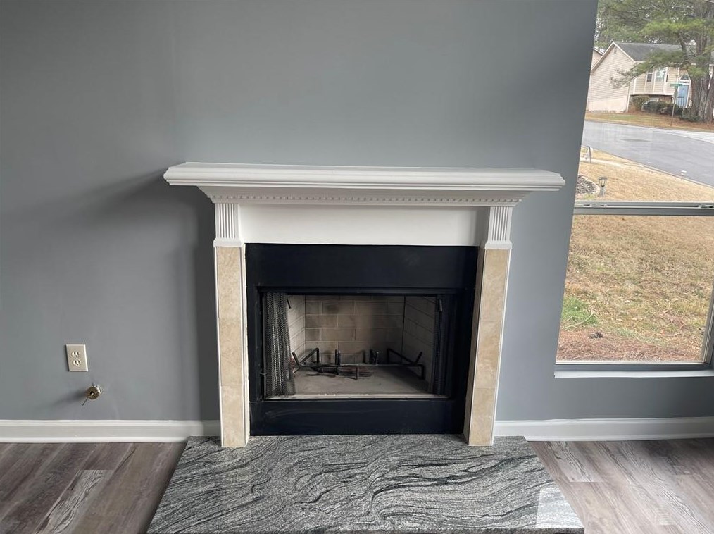 2243 Hampton Dr, Decatur GA  30035-3633 exterior