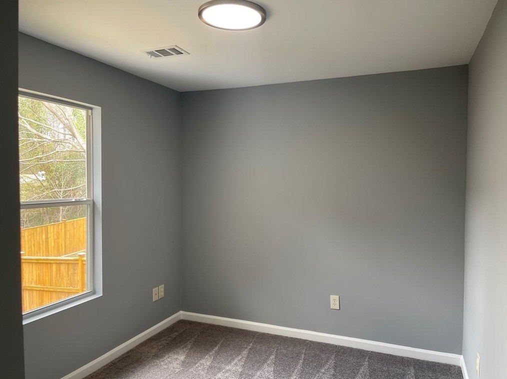 2243 Hampton Dr, Decatur GA  30035-3633 exterior