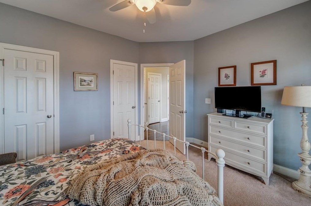 442 Timber Pl, Alpharetta GA  30004-5508 exterior