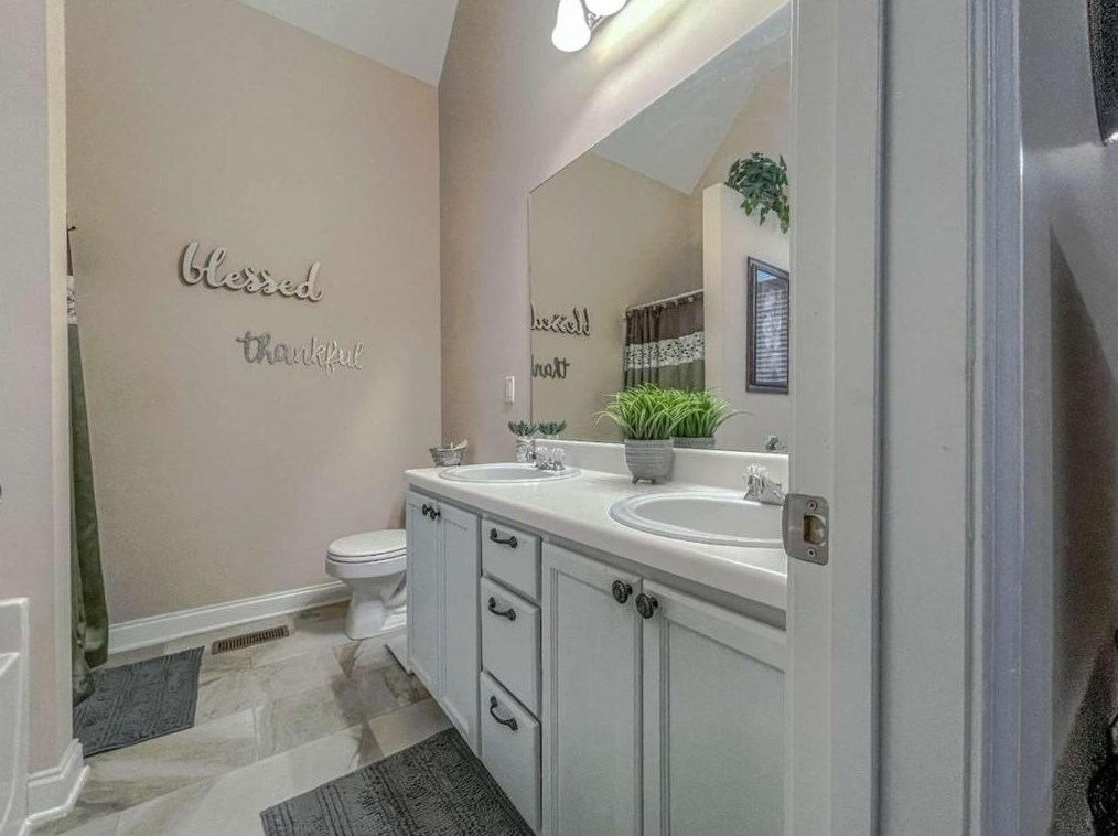 2951 Leatherleaf Trl, Douglasville GA  30135-8932 exterior