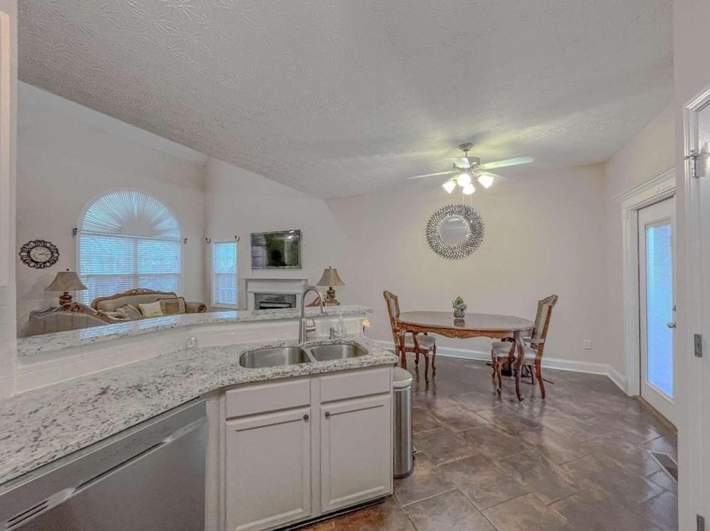 2951 Leatherleaf Trl, Douglasville GA  30135-8932 exterior