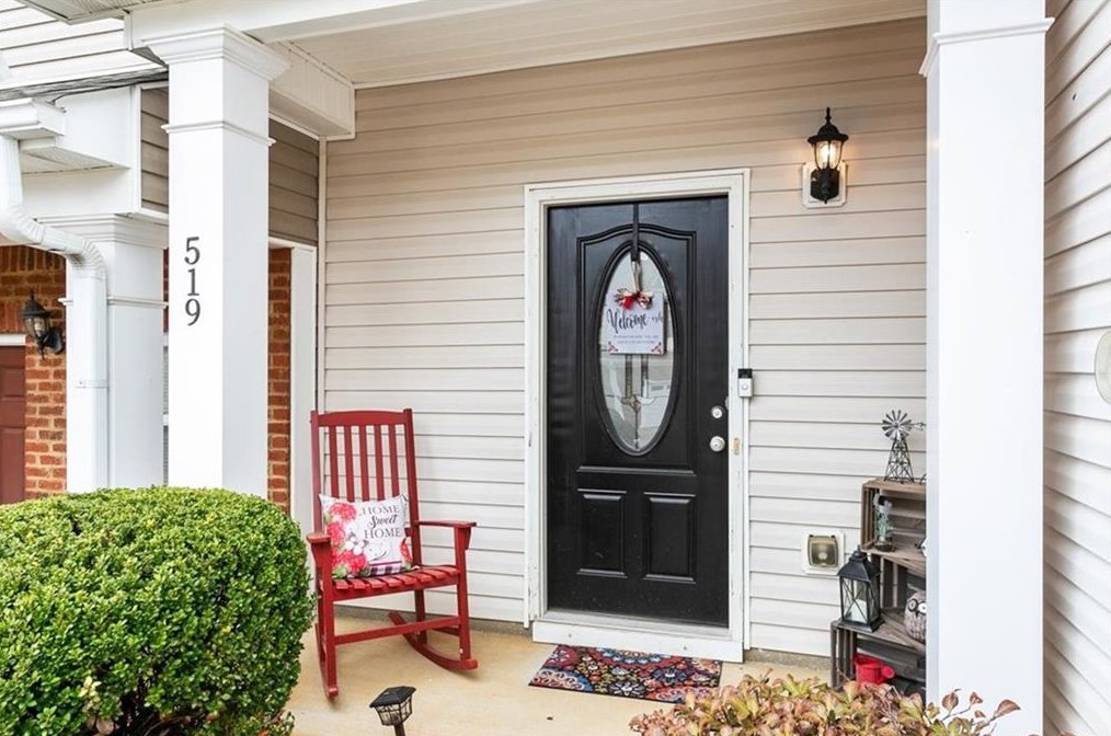 519 Oakside Pl, Acworth GA  30102-8812 exterior