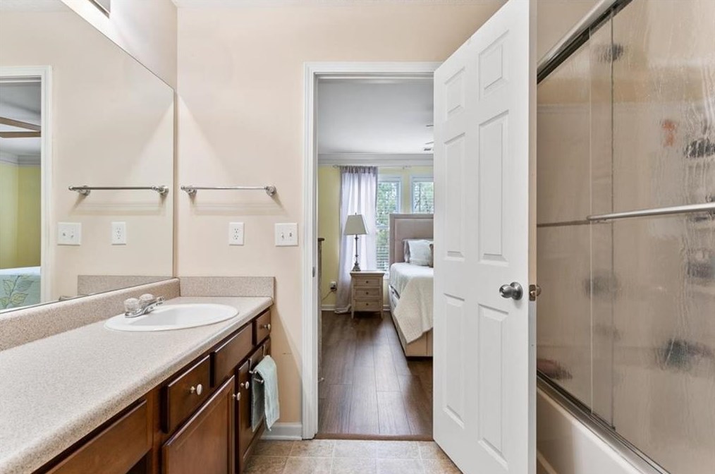 519 Oakside Pl, Acworth GA  30102-8812 exterior