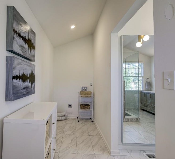 3716 Winters Hill Dr, Atlanta GA  30360-1329 exterior