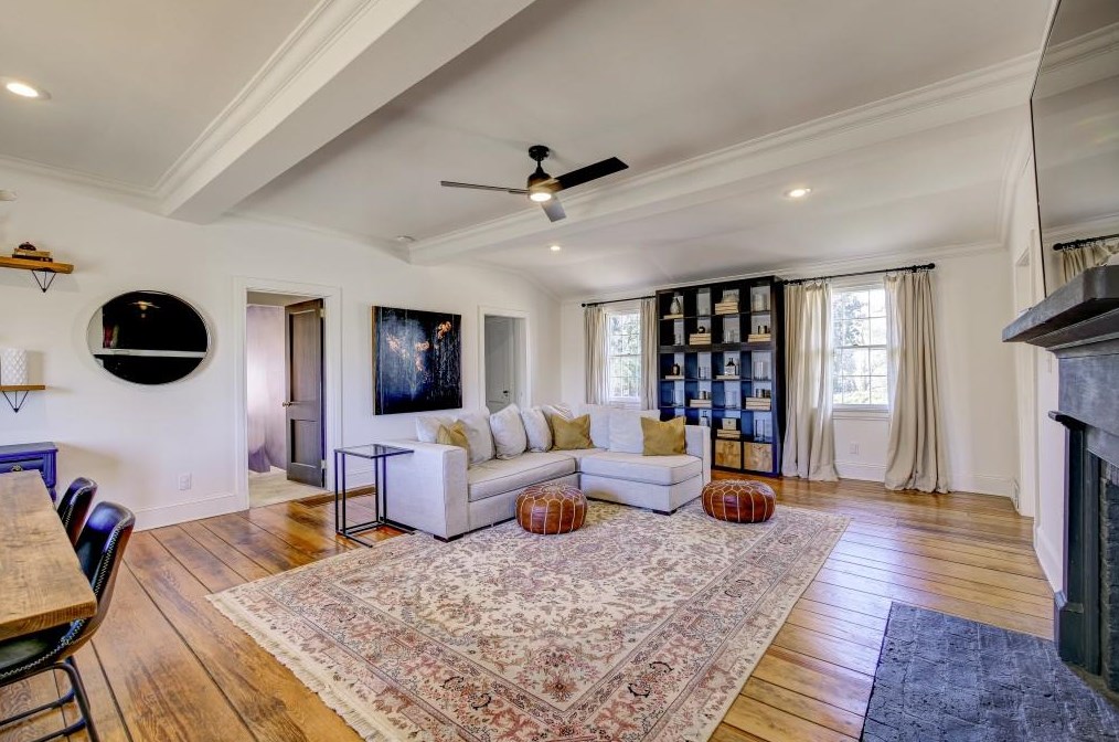 3716 Winters Hill Dr, Atlanta GA  30360-1329 exterior