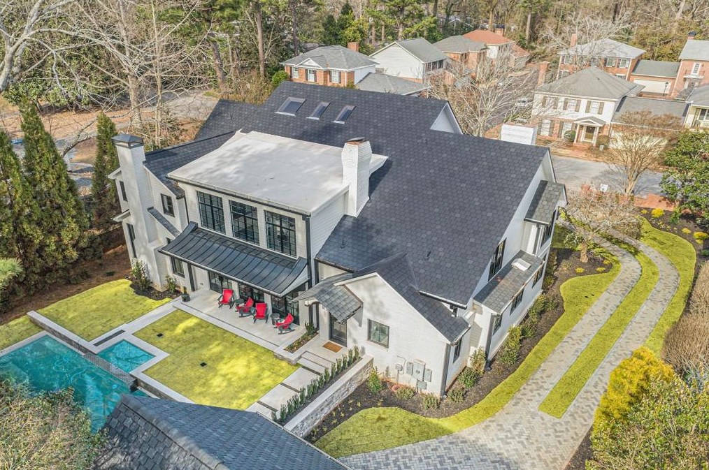 630 Pinetree Dr, Decatur GA  30030-2326 exterior