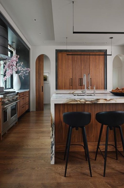 630 Pinetree Dr, Decatur GA  30030-2326 exterior