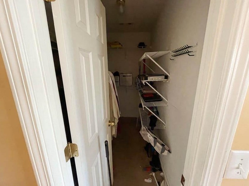 4426 Cross Ln, Decatur GA  30035-2118 exterior