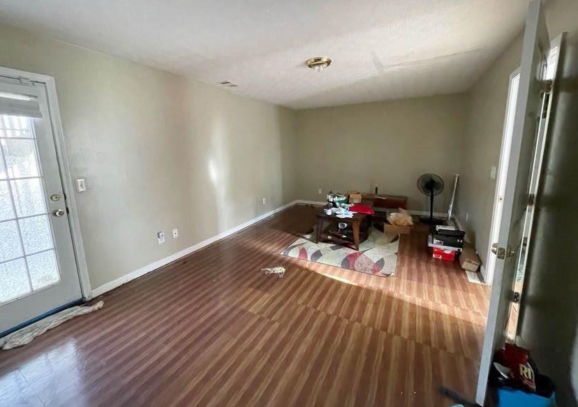 4426 Cross Ln, Decatur GA  30035-2118 exterior