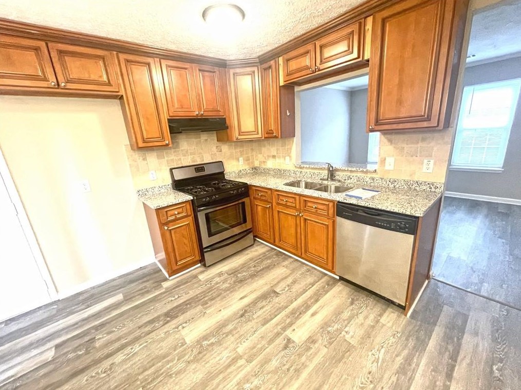 4333 Southvale Dr, Decatur GA  30034-6451 exterior