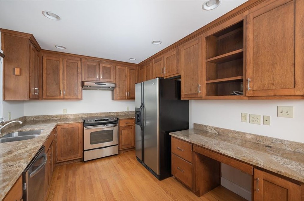 3181 Lindmoor Dr, Decatur GA  30033-3367 exterior