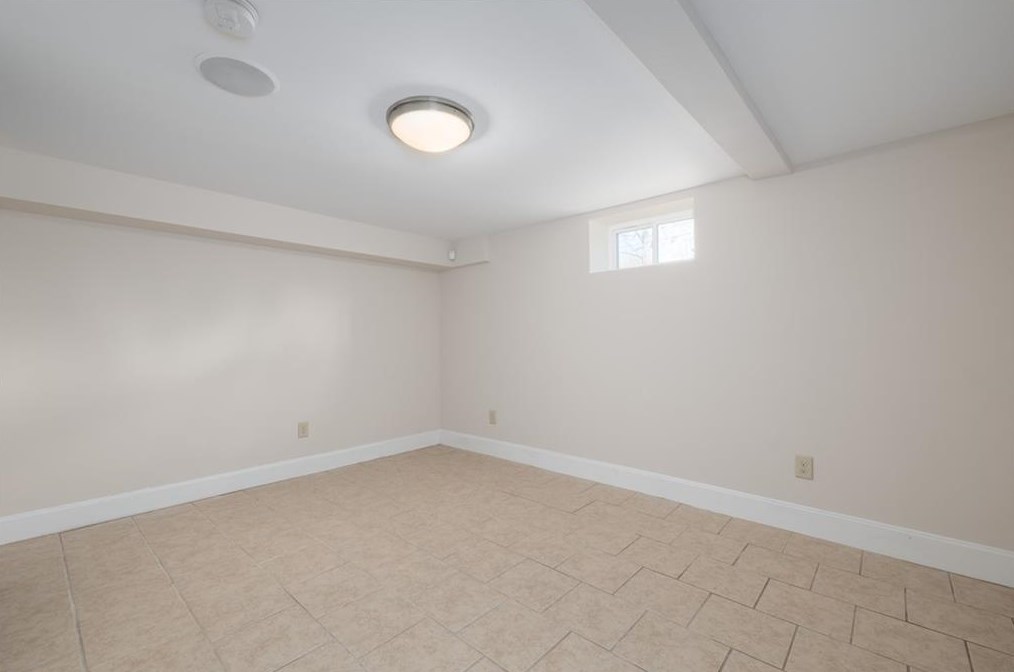 3181 Lindmoor Dr, Decatur GA  30033-3367 exterior