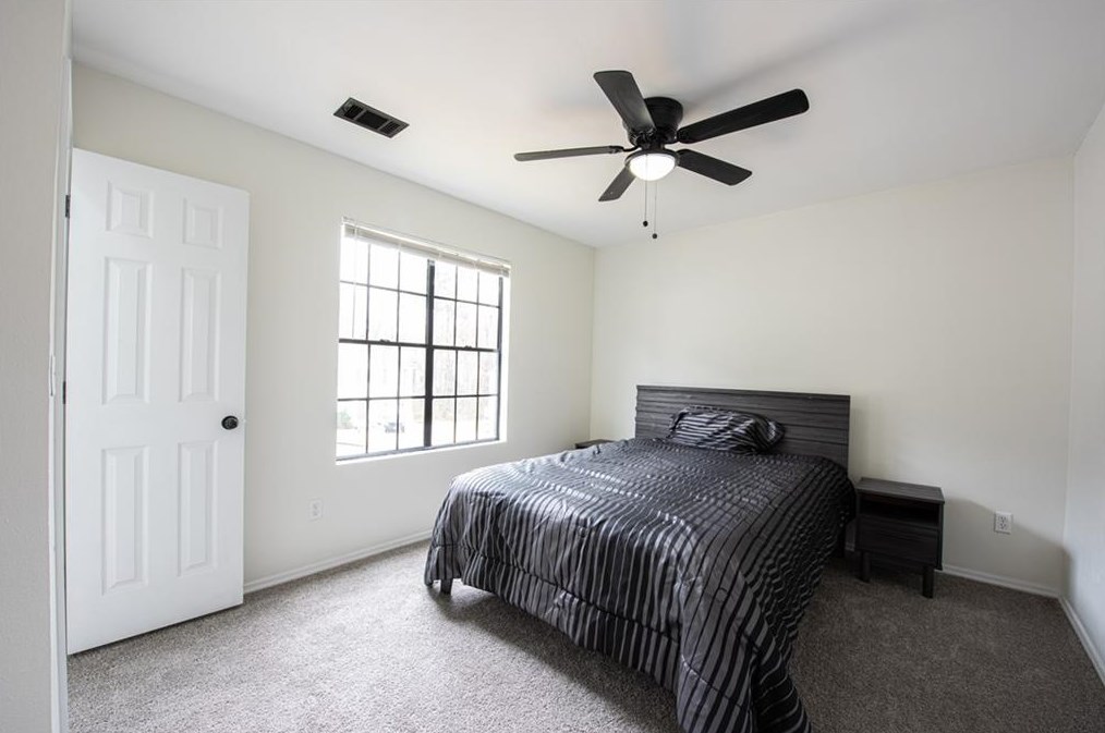 3877 Conley Downs Dr, Decatur GA  30034-4772 exterior