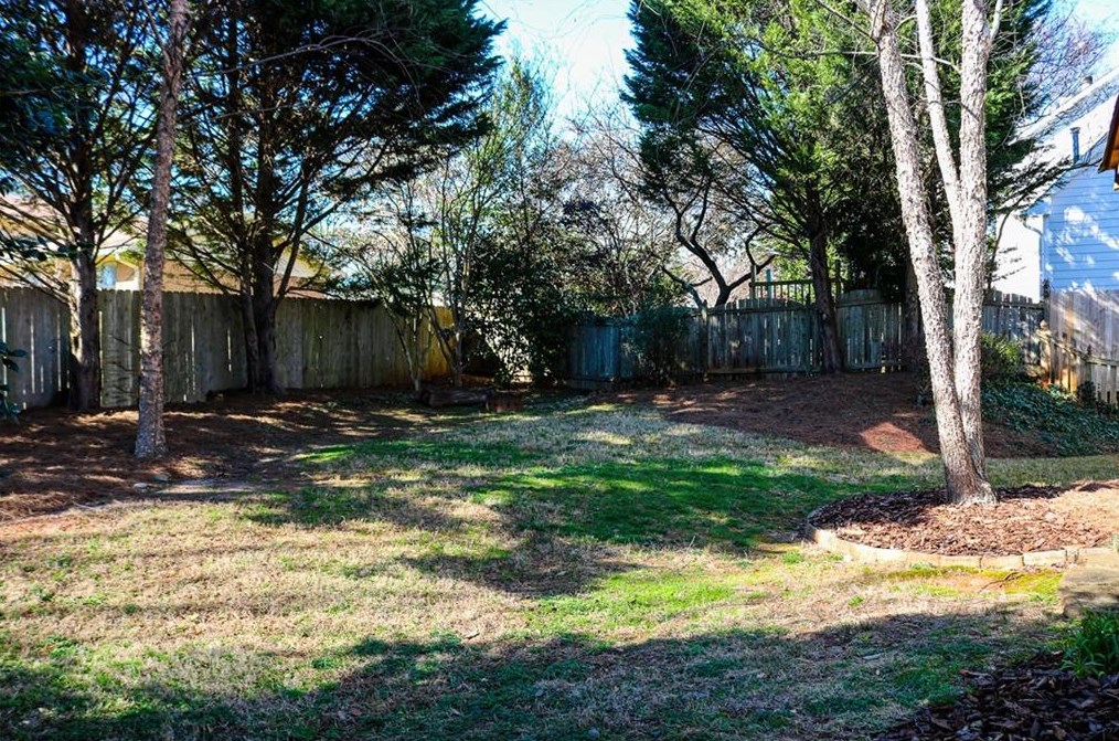 1470 Crescent Walk, Decatur GA  30033-2401 exterior