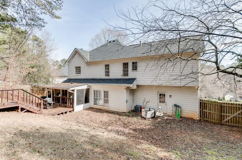 775 Prestonwood Dr, Lawrenceville GA  30043-4284 exterior