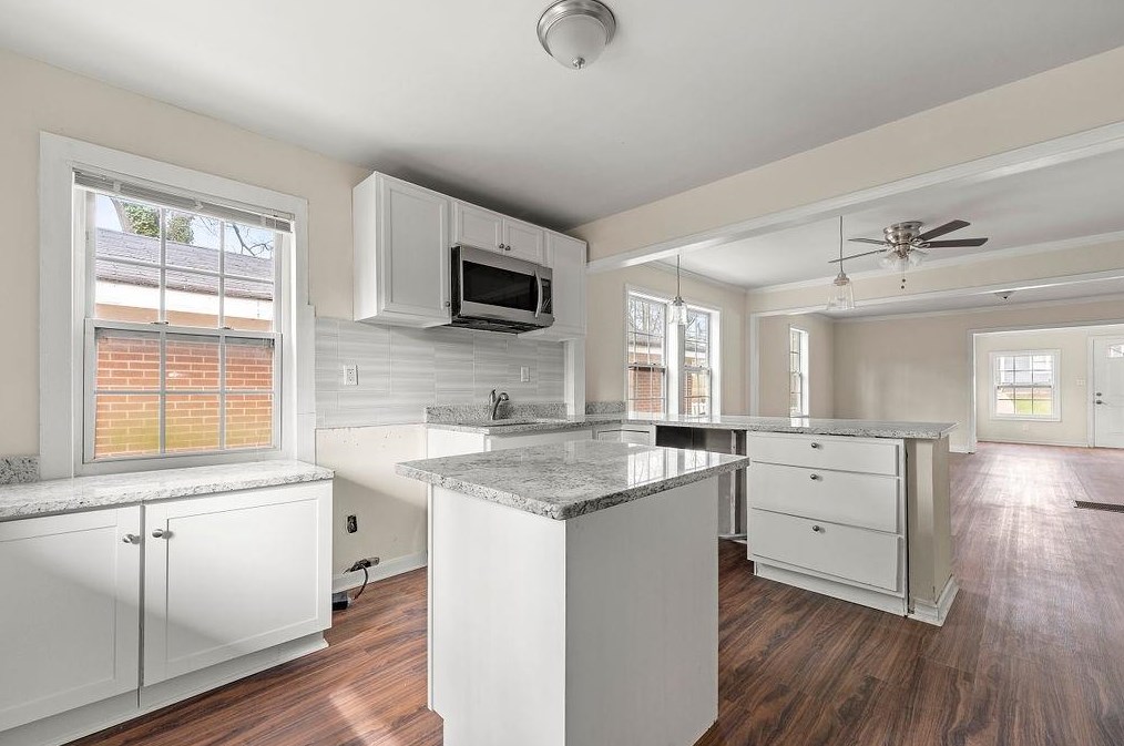 1542 Pineview Ter, Atlanta GA  30311-2746 exterior
