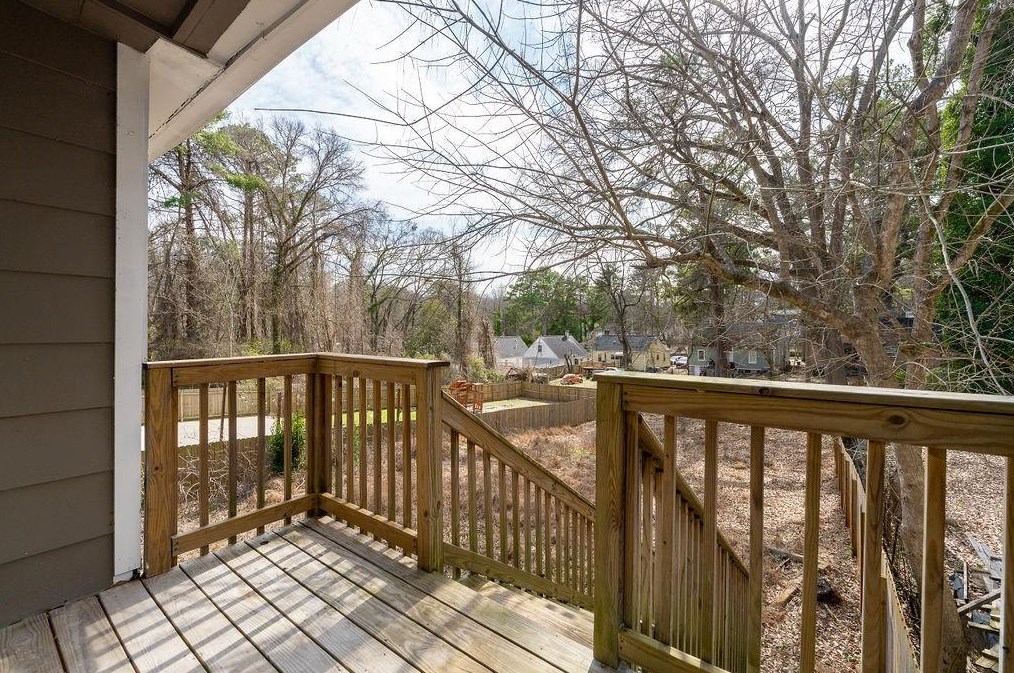 1542 Pineview Ter, Atlanta GA  30311-2746 exterior