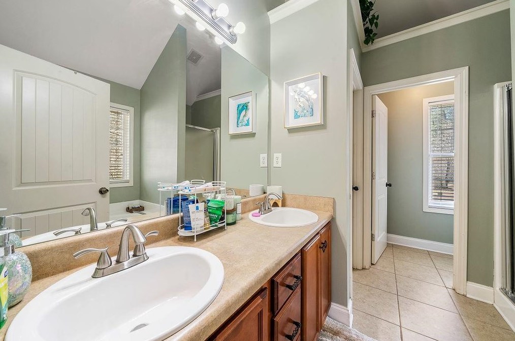 4926 Harrington Pl, Powder Springs GA  30127-3185 exterior