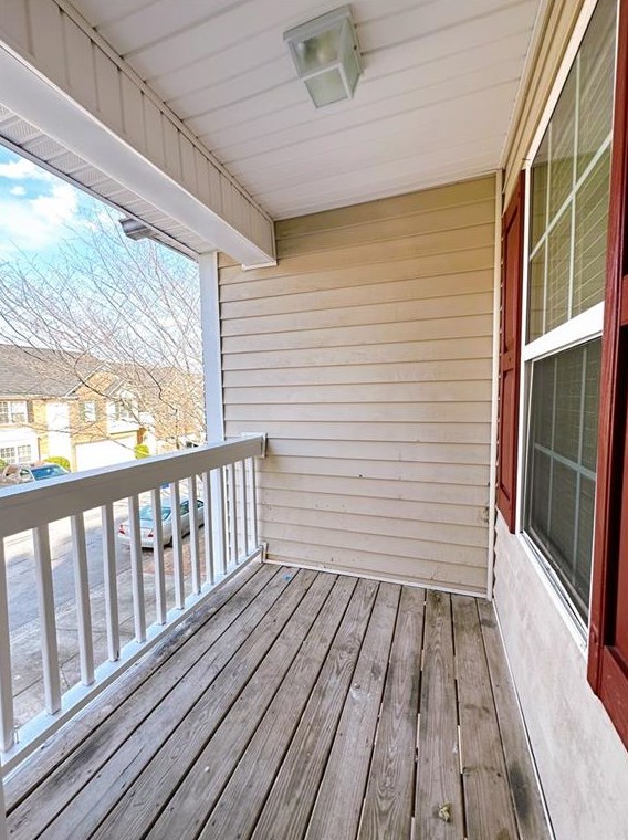 4635 Grand Central Pkwy, Decatur GA  30035-2253 exterior