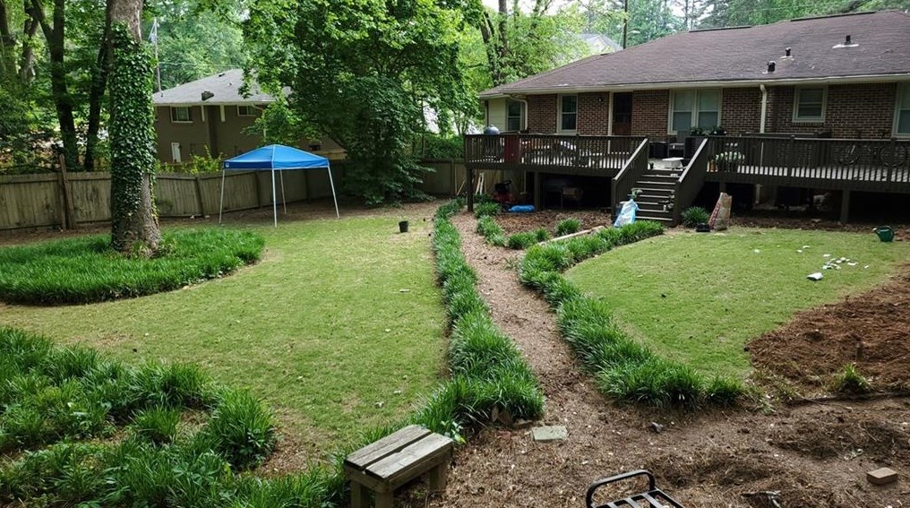 1742 Briarlake Cir, Decatur GA  30033-1110 exterior