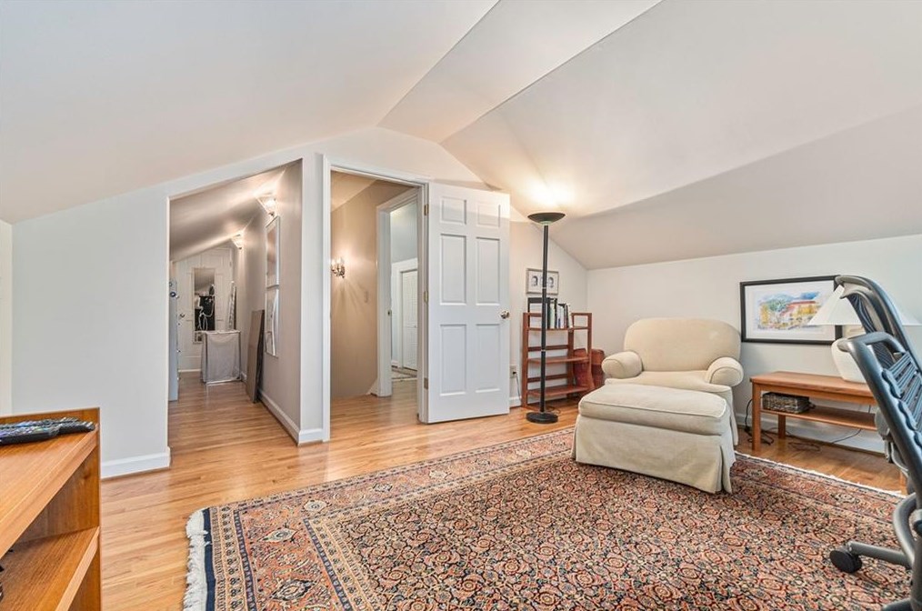 209 Michigan Ave, Decatur GA  30030-1850 exterior