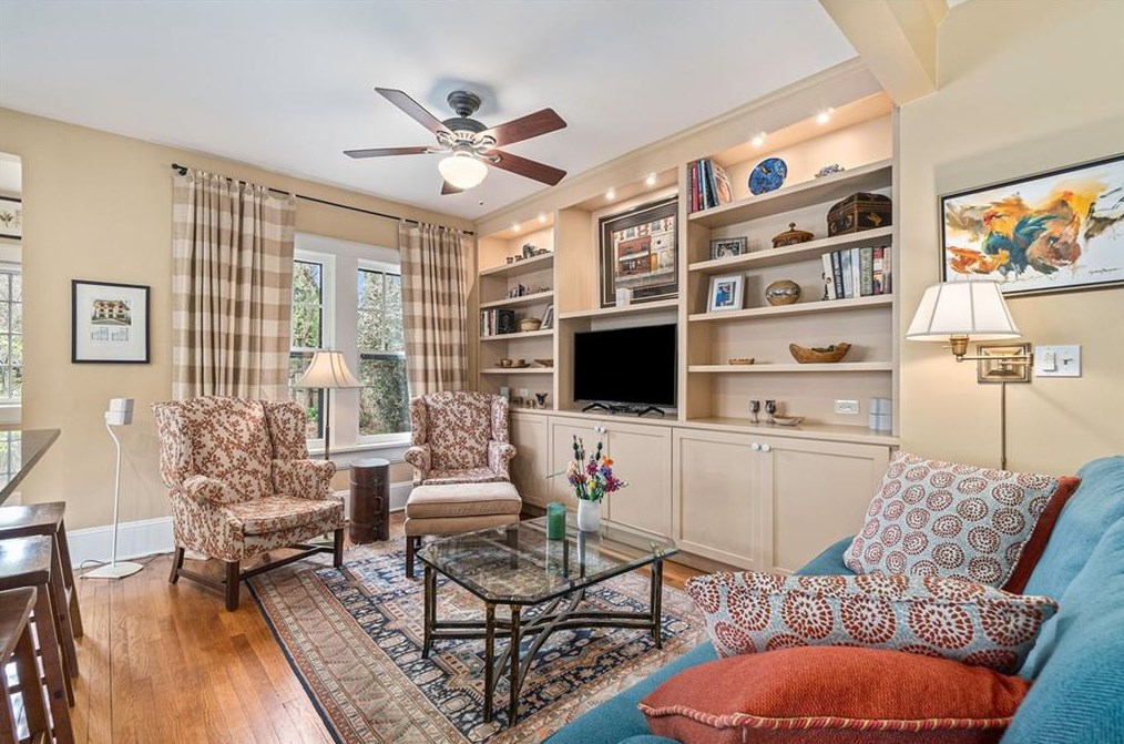 209 Michigan Ave, Decatur GA  30030-1850 exterior