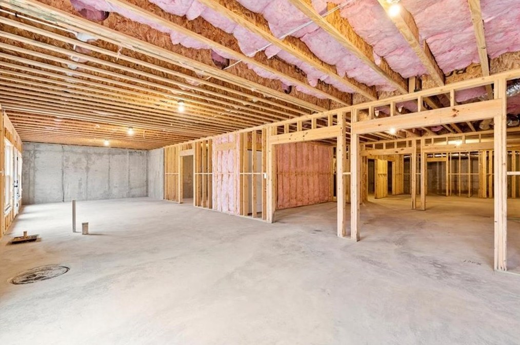 1099 Bream Dr, Alpharetta GA  30004-4413 exterior