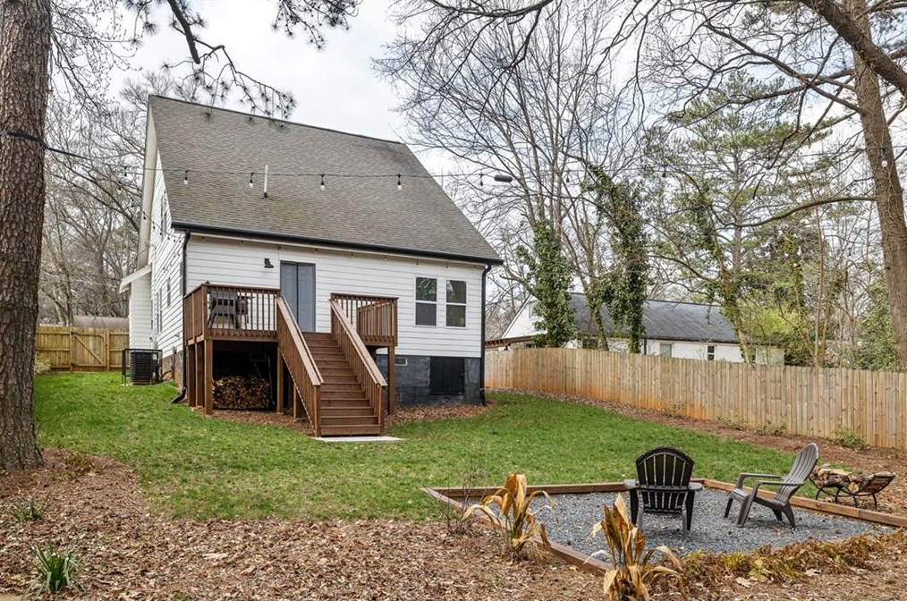 1938 Willa Dr, Decatur GA  30032-4267 exterior