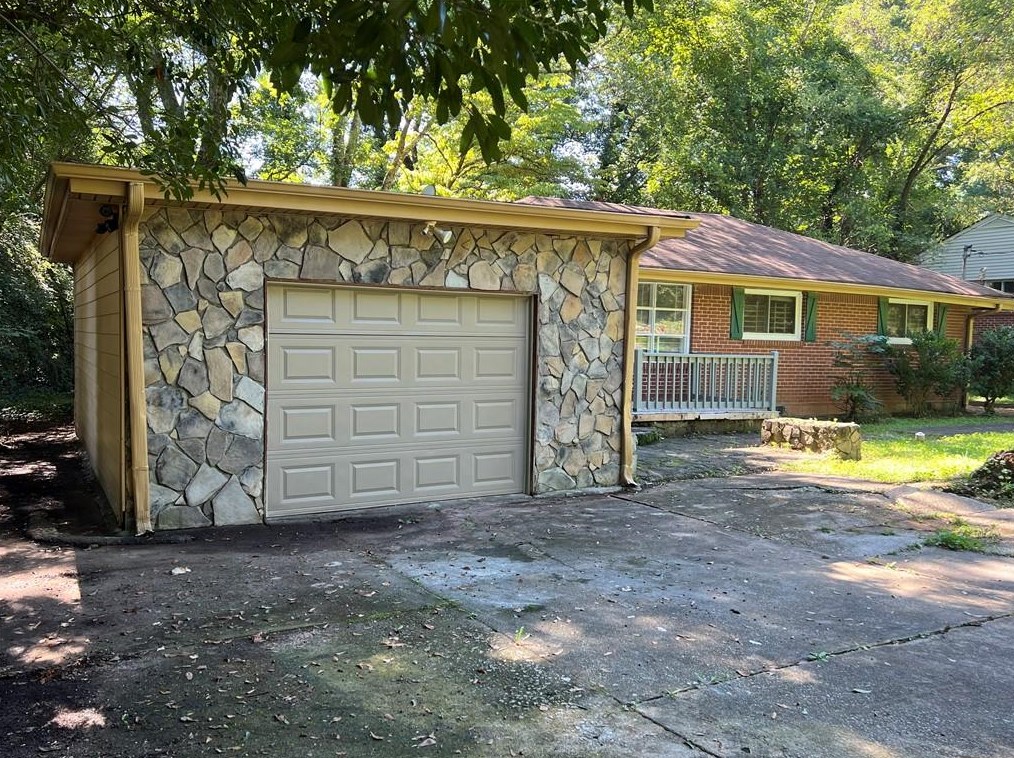 1807 Austin Rd, Decatur GA 30032-3845 exterior