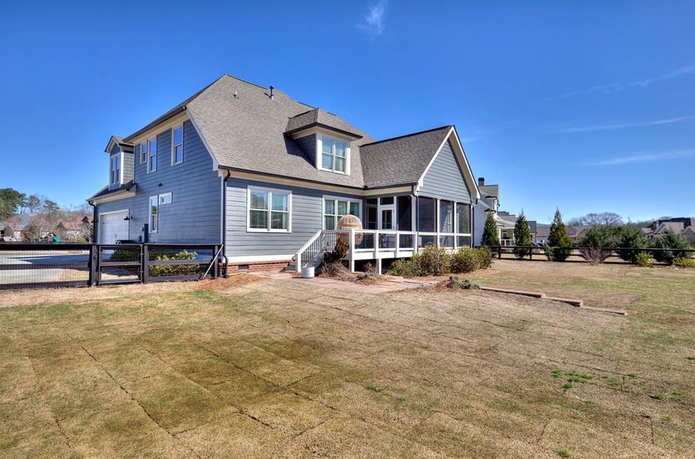 34 River Shoals Dr, Euharlee GA  30120-6514 exterior