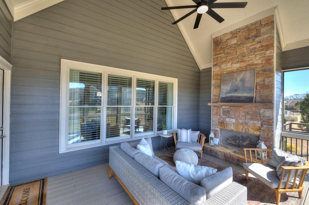 34 River Shoals Dr, Euharlee GA  30120-6514 exterior