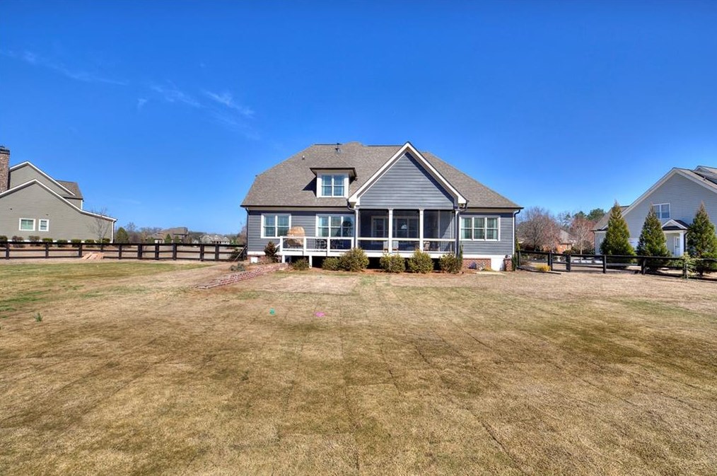 34 River Shoals Dr, Euharlee GA  30120-6514 exterior