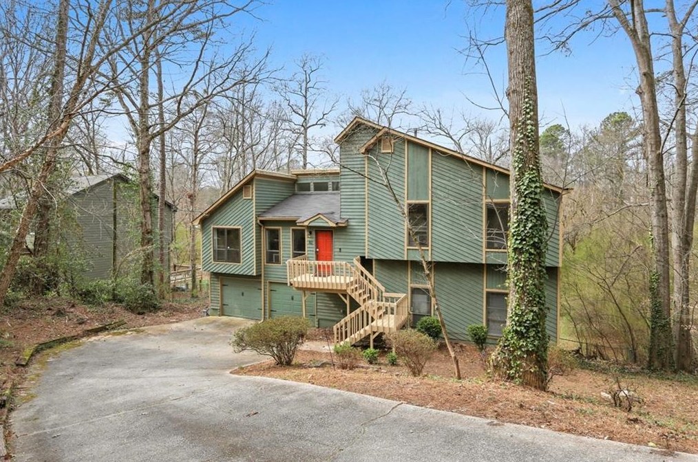 82 Geraldine Dr, Smyrna GA  30082-3625 exterior