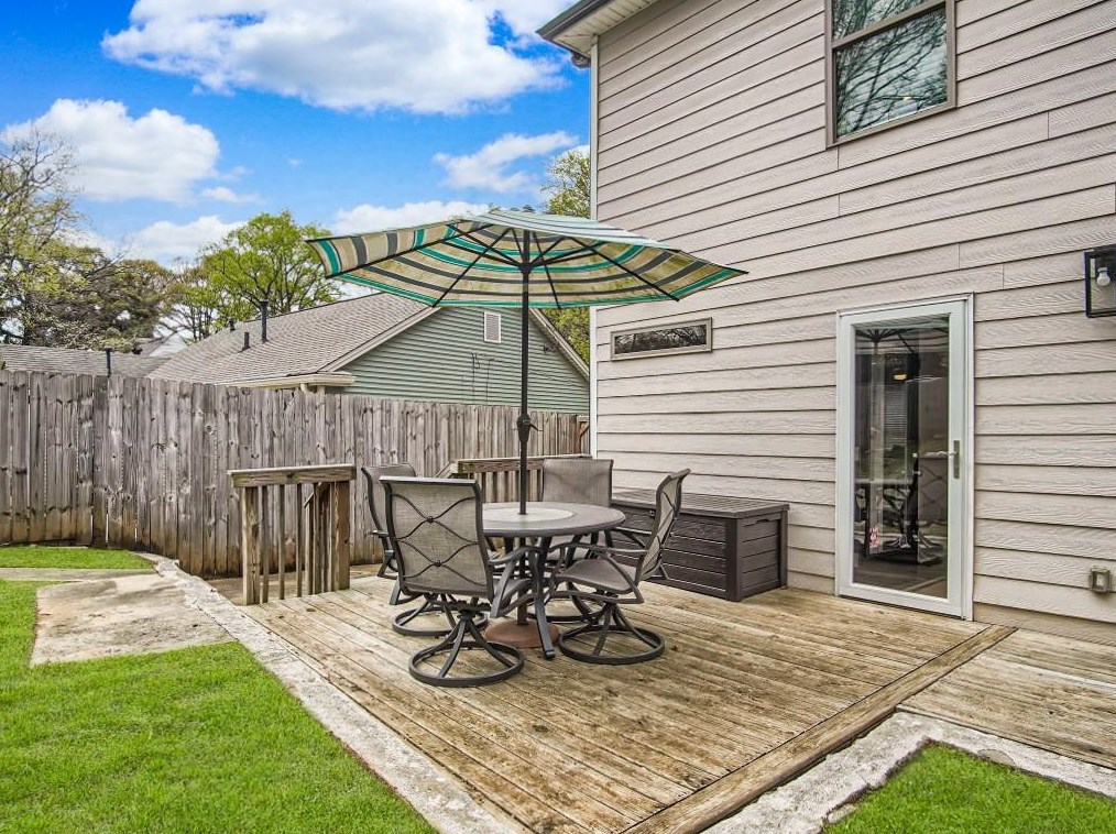 3001 Alston Dr, Decatur GA  30032-3208 exterior