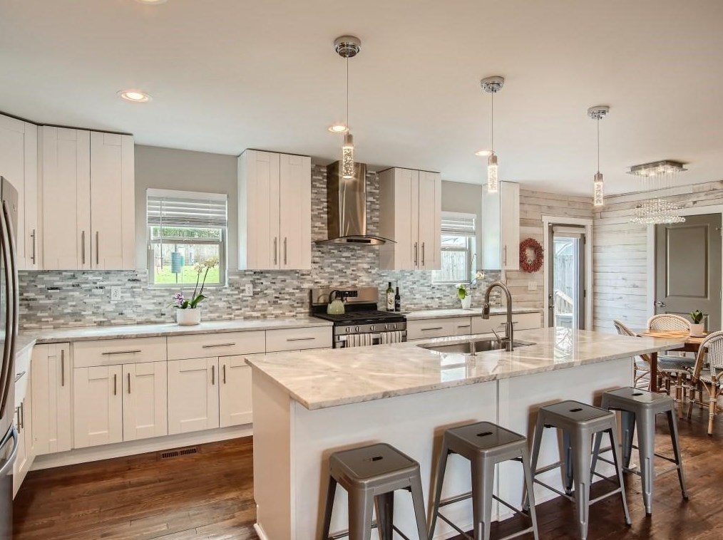 3001 Alston Dr, Decatur GA  30032-3208 exterior