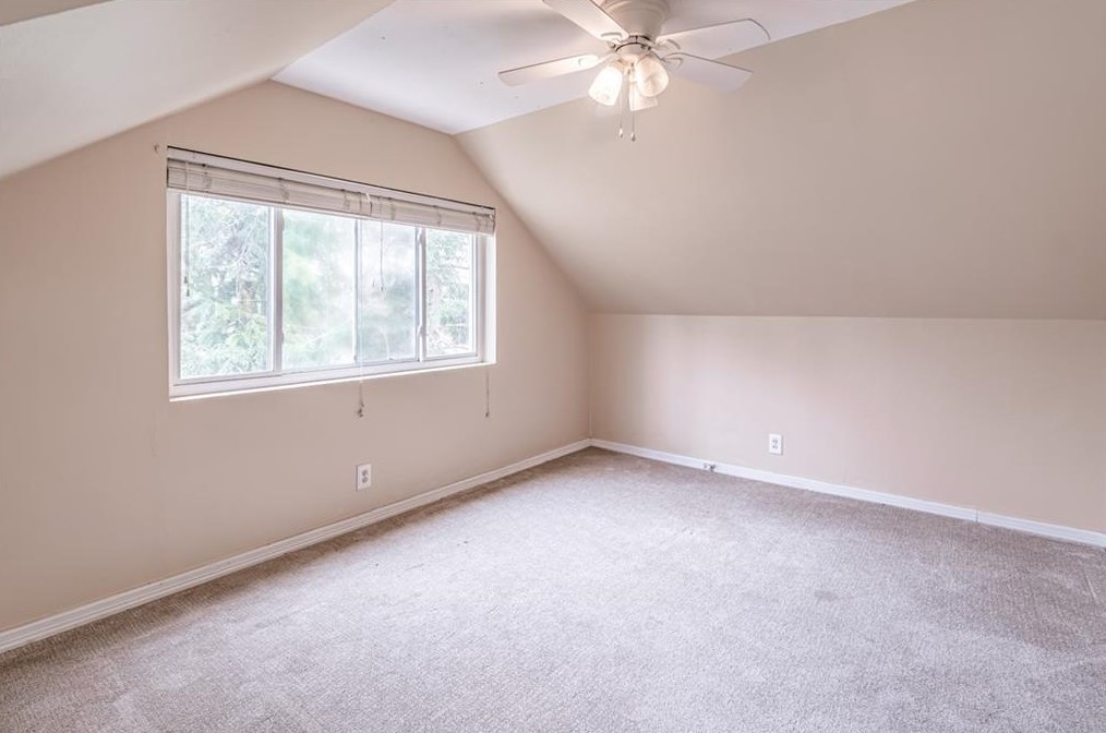 2825 Ridgemore Rd, Atlanta GA  30318-1447 exterior