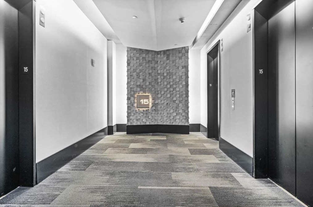 943 Peachtree St, Atlanta GA  30309-3936 exterior