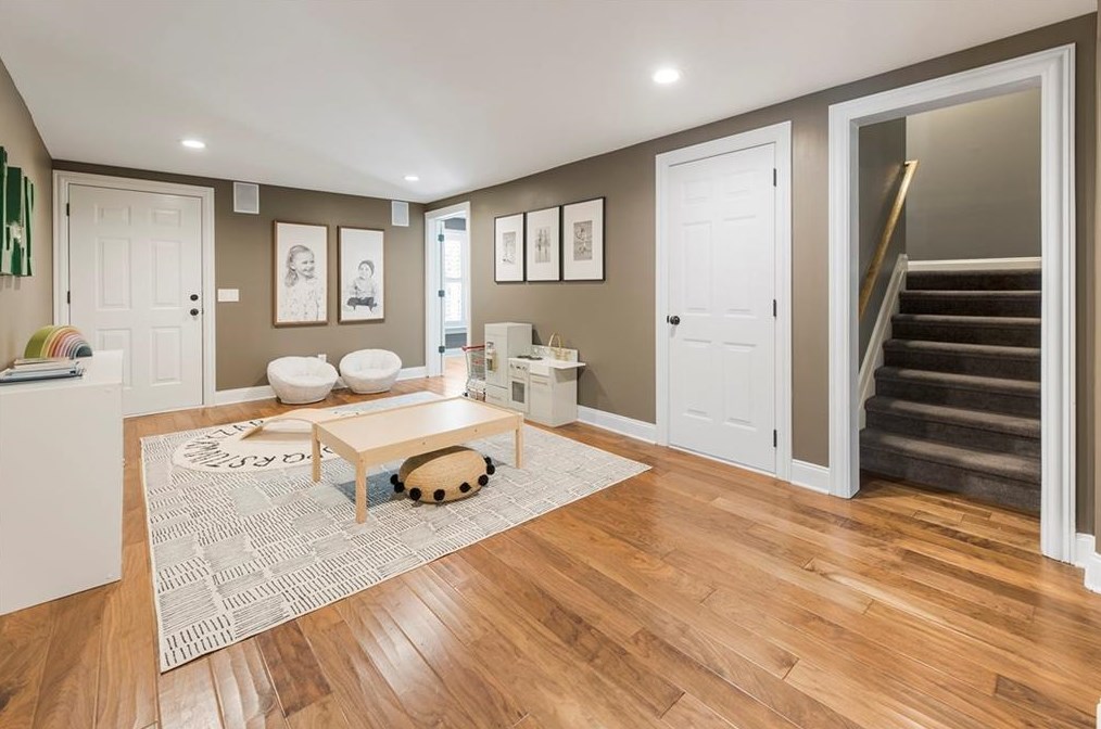 360 Cotton Field Way, Alpharetta GA  30022-8284 exterior