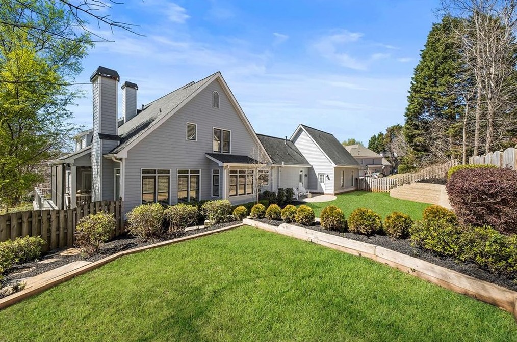 360 Cotton Field Way, Alpharetta GA  30022-8284 exterior