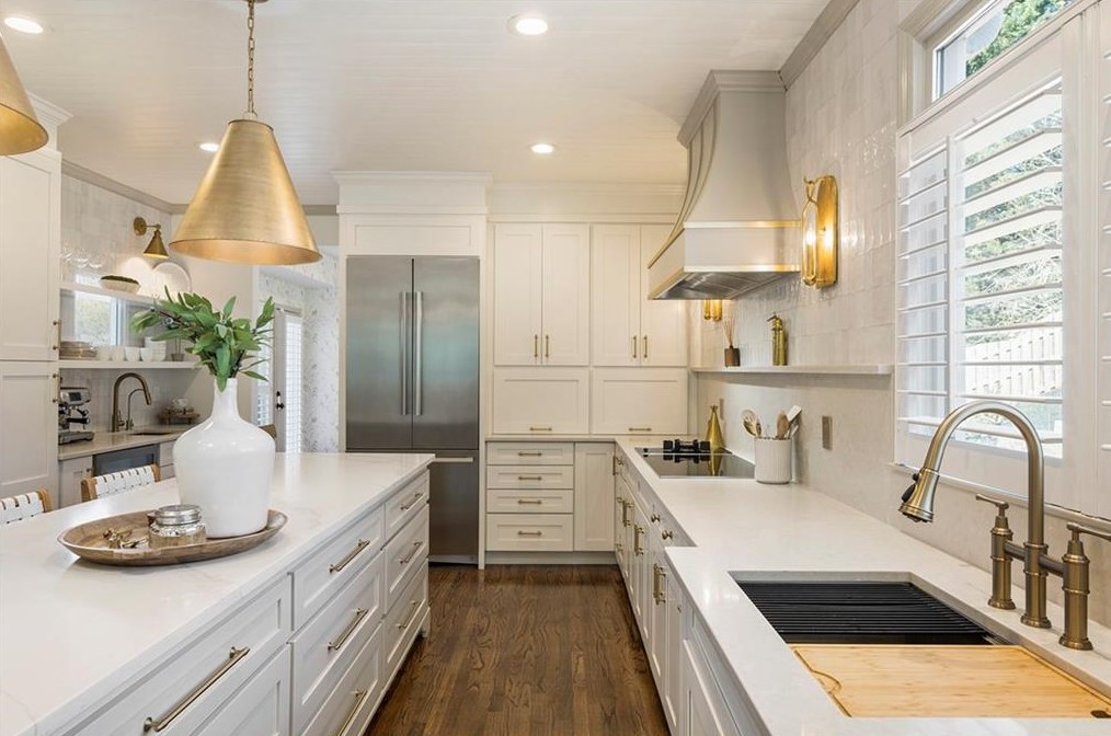 360 Cotton Field Way, Alpharetta GA  30022-8284 exterior