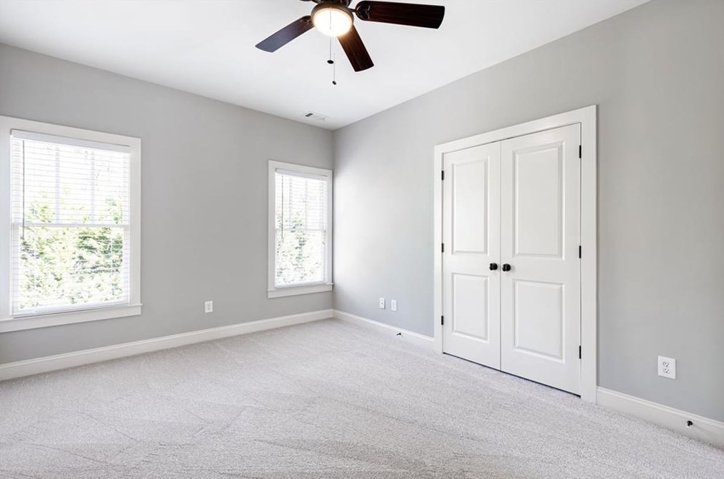 1453 Woodland Hl Dr, Atlanta GA  30324-4627 exterior