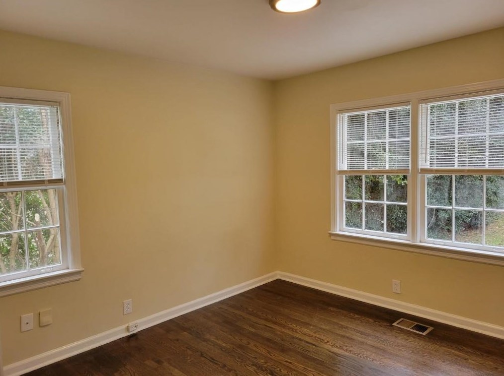 3195 Lavista Rd, Decatur GA  30033-1434 exterior