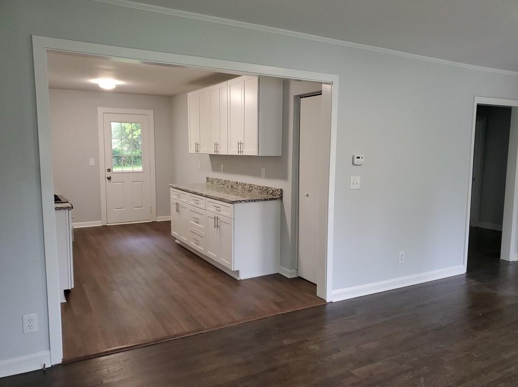 629 Dunton Cir, Smyrna GA  30082-2806 exterior