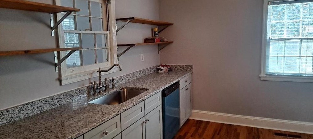2728 Winburn Ter, Atlanta GA  30344-2734 exterior
