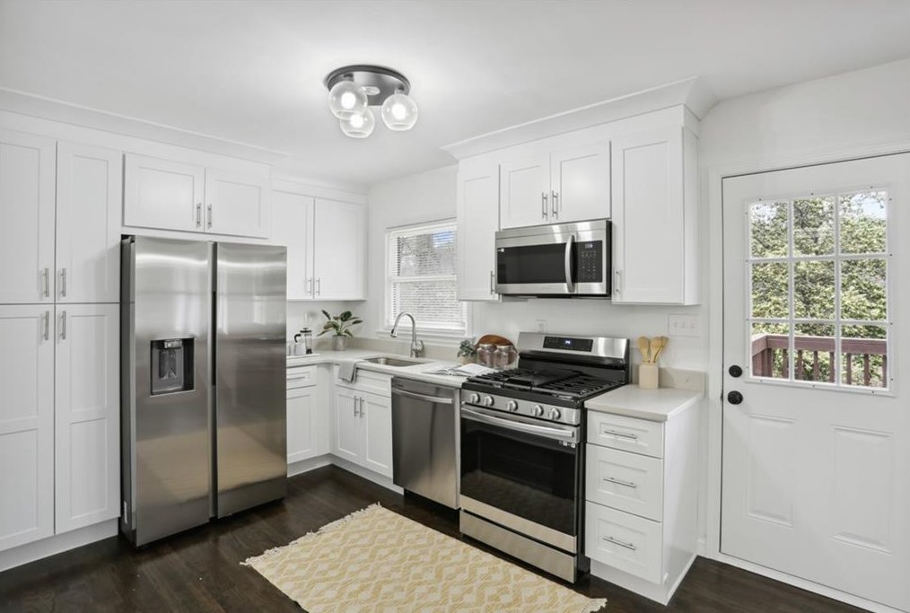 1780 Valencia Rd, Decatur GA  30032-5218 exterior