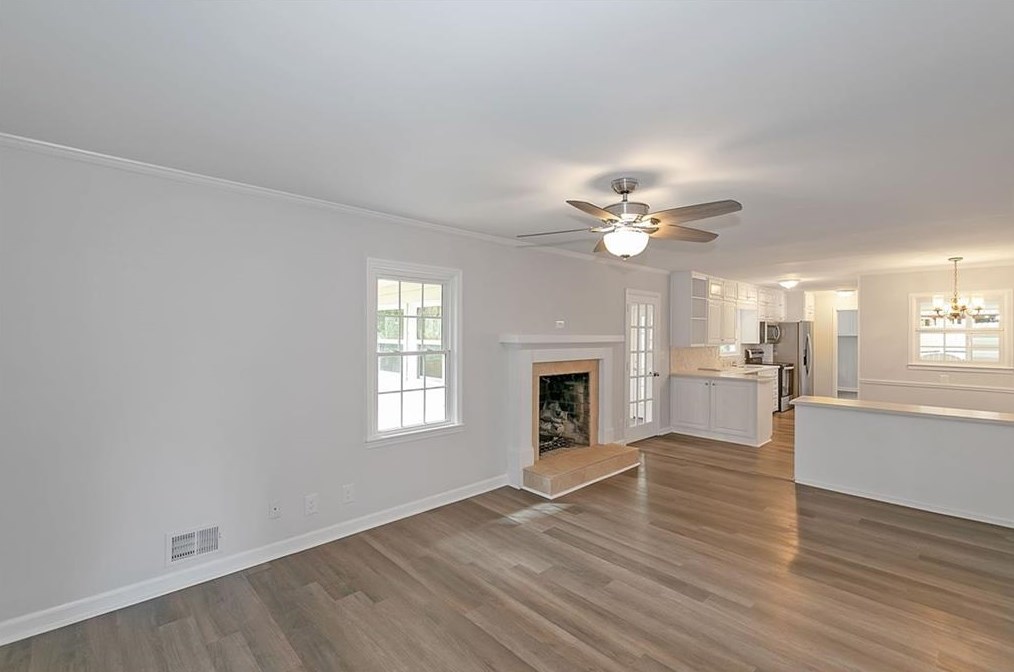 1424 Diamond Head Cir, Decatur GA  30033-2304 exterior