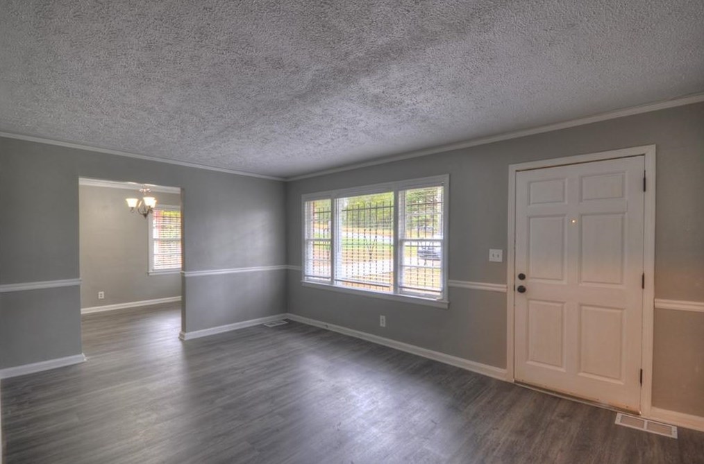 2823 Oakland Ter, Decatur GA  30032-5518 exterior