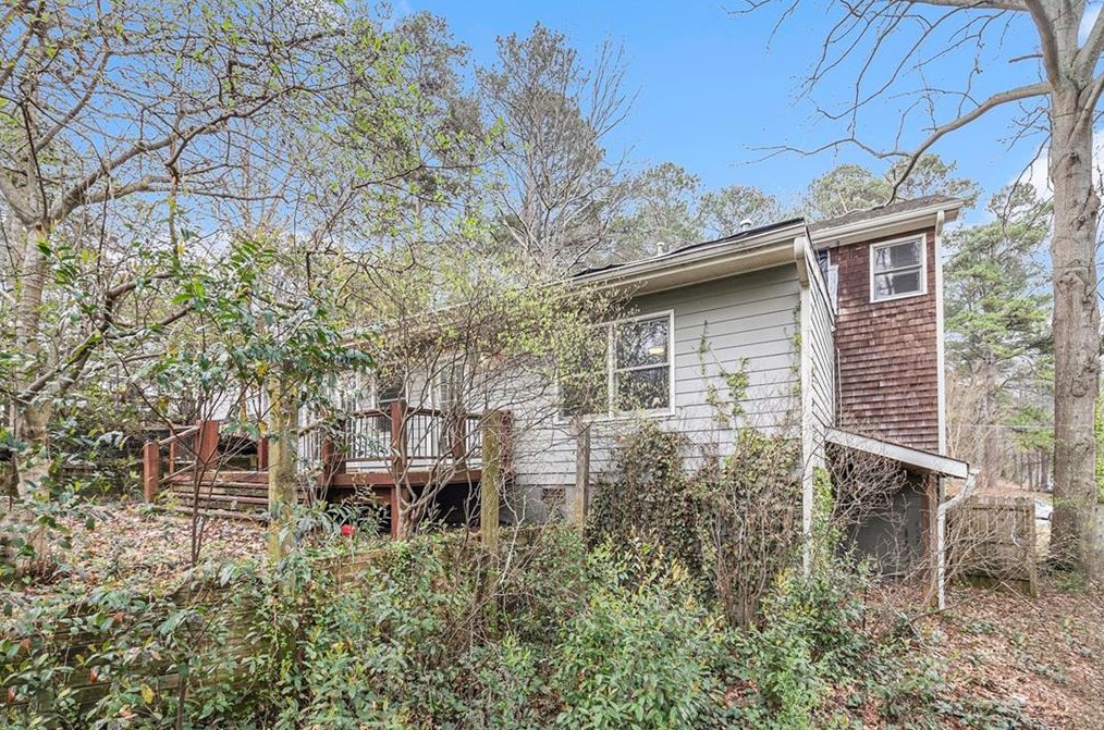 3063 Dove Way, Decatur GA  30033-3901 exterior